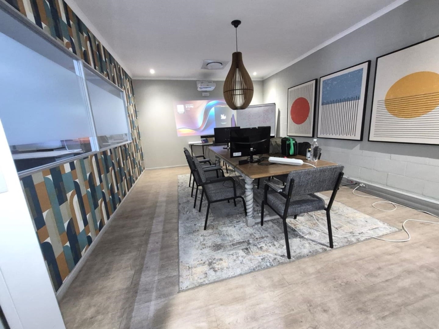 To Let Commercial Property for Rent in Pinelands Western Cape
